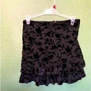 Vintage floral pattern skirt